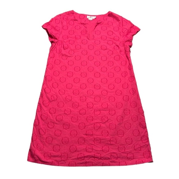 Vineyard Vines Dresses & Skirts - Vineyard Vines Hot Pink Dress 8 Embroidered Flowers 100% Cotton Resort Vacation